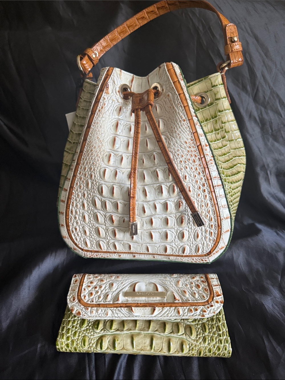 Brahmin Melinda Bucket Bag & Matching Cordelia Wallet in Fern Williamette